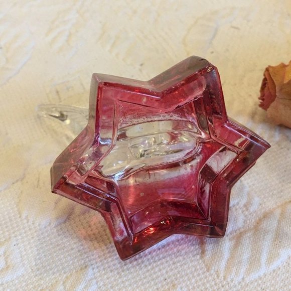 1940’s MCM Pair Christmas Angel Candle Holders with Ruby Red Glass Bases. Rare - Picture 3 of 7
